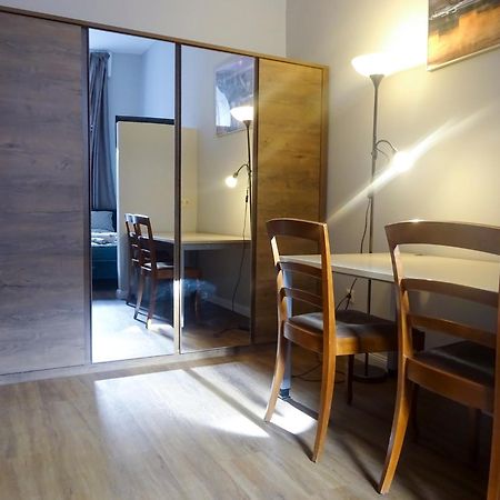 Corvin Point Rooms And Apartments Budapest Eksteriør bilde