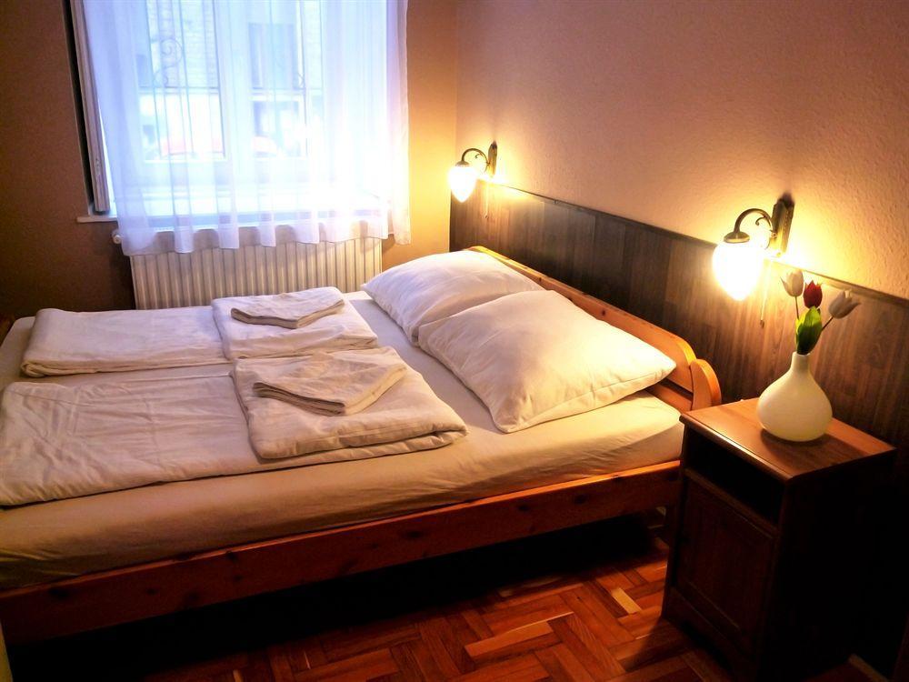 Corvin Point Rooms And Apartments Budapest Eksteriør bilde